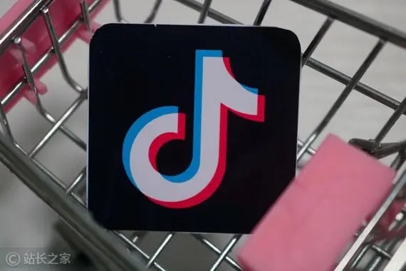 你对网络交友的理解是？